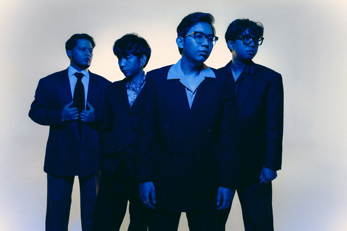 Selamat Tinggal Streaming Patah-Patah: Mengapa Warga Jakarta Kembali Hobi 'Download' Lagu Kualitas Studio di April 2026